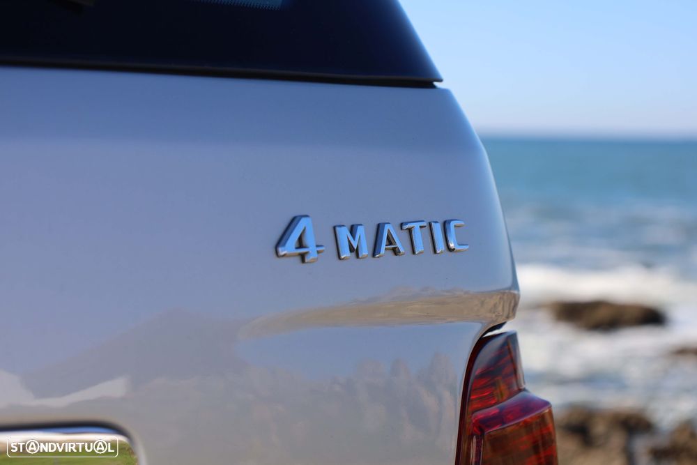 Mercedes-Benz ML 320 CDI 4Matic 7G-TRONIC - 12