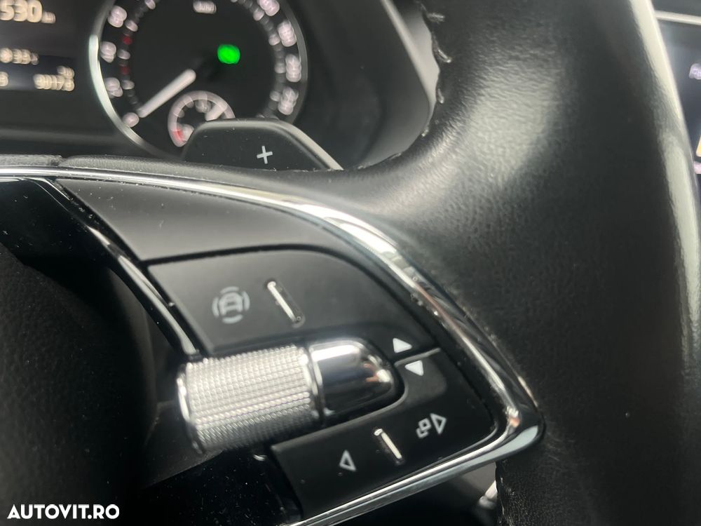 Skoda Octavia 2.0 TDI DSG Ambition - 18