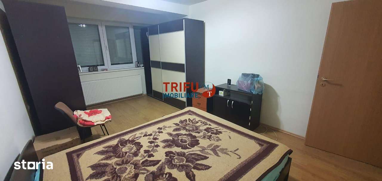 Apartament 2 camere 61 mp etaj 1 Cetate cu loc de parcare — fotografia 3