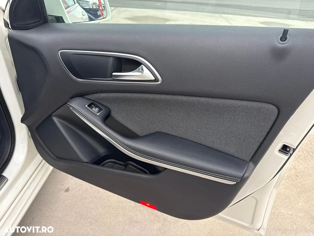 Mercedes-Benz A 200 CDI (BlueEFFICIENCY) 7G-DCT Style - 37