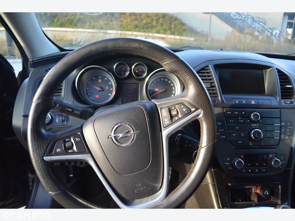 Opel Insignia - 9