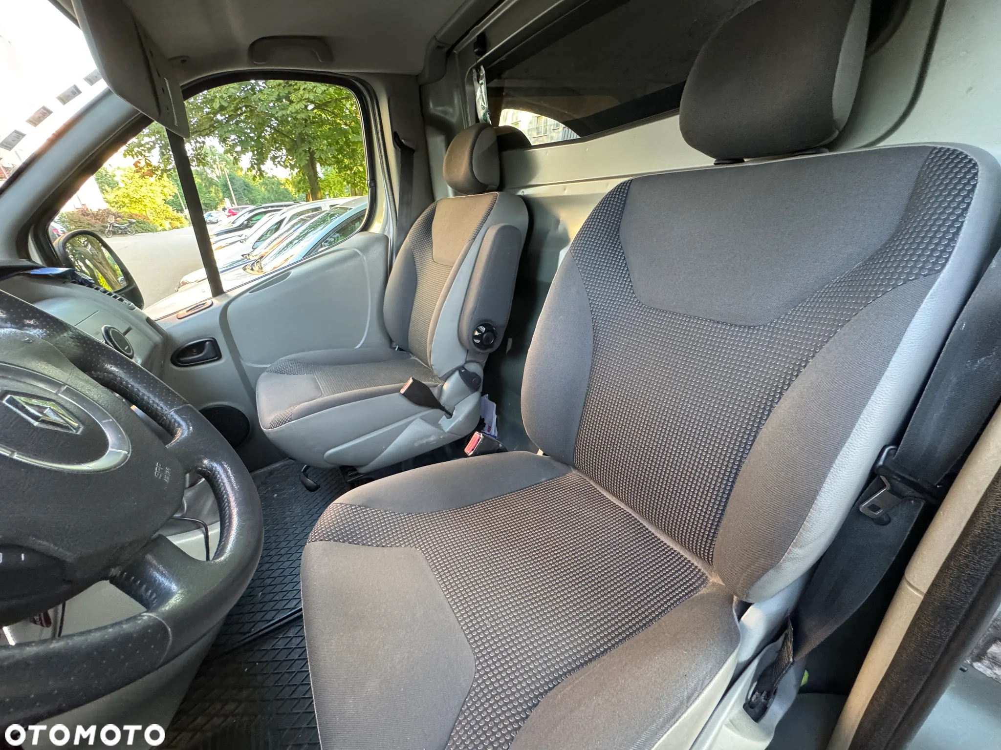 Opel Vivaro L2H1 2.9t - 9