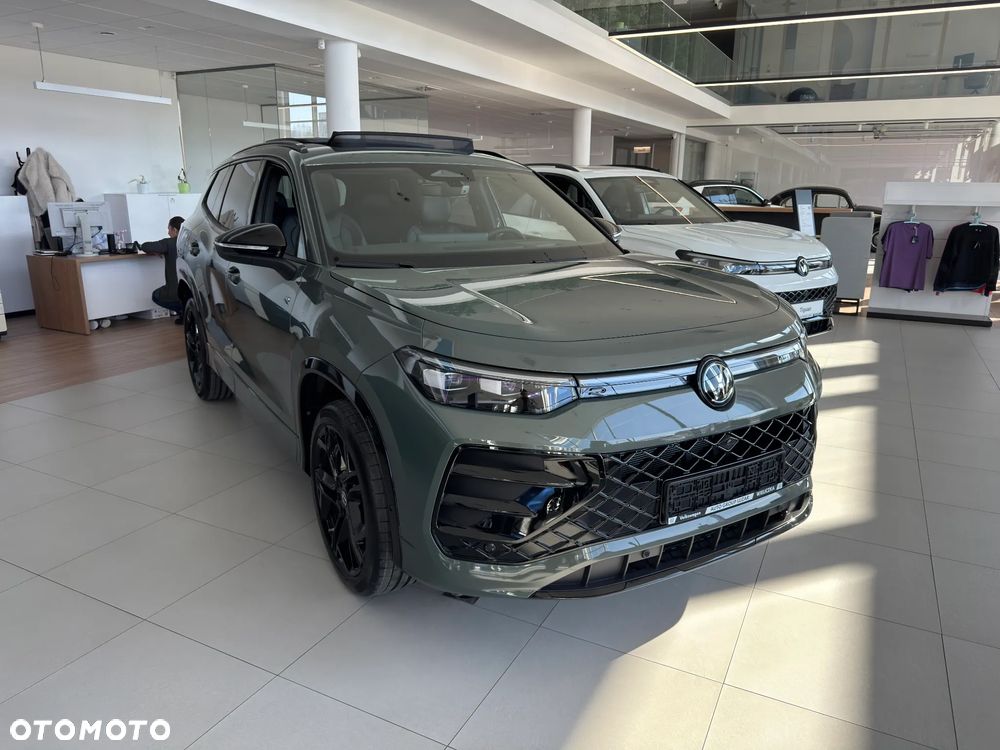 Volkswagen Tayron 2.0 TSI 4Mot R-Line Plus DSG - 2