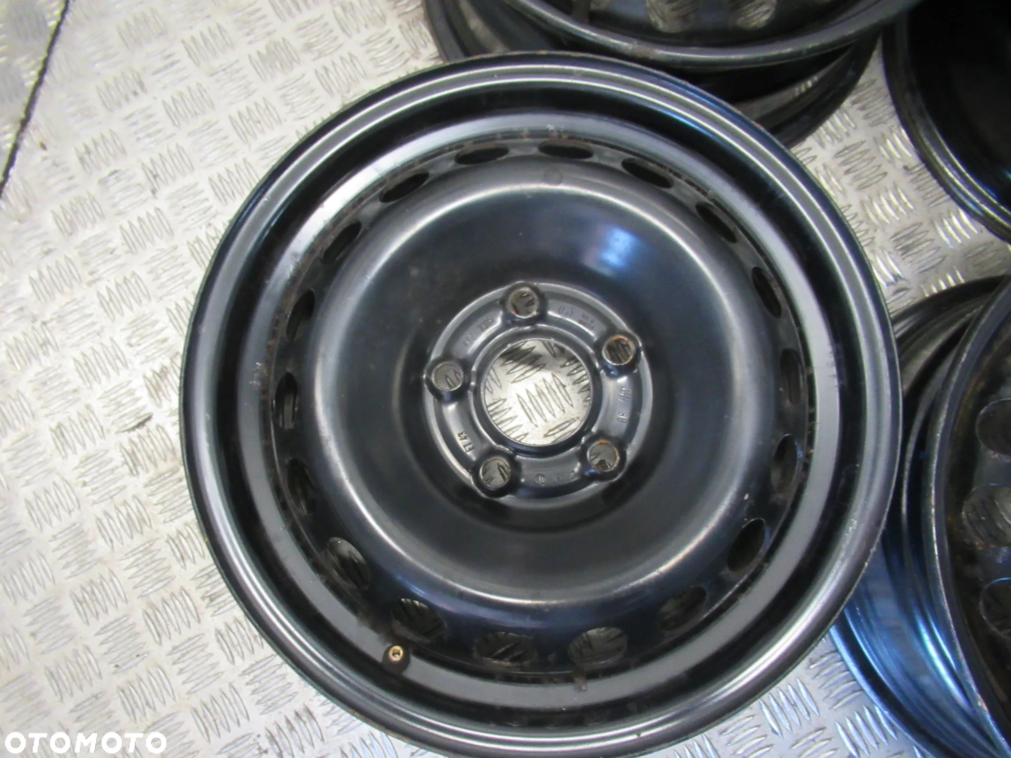 Felgi Renault Megane Kangoo III 6,5Jx15 et43 5x114,3 - 3