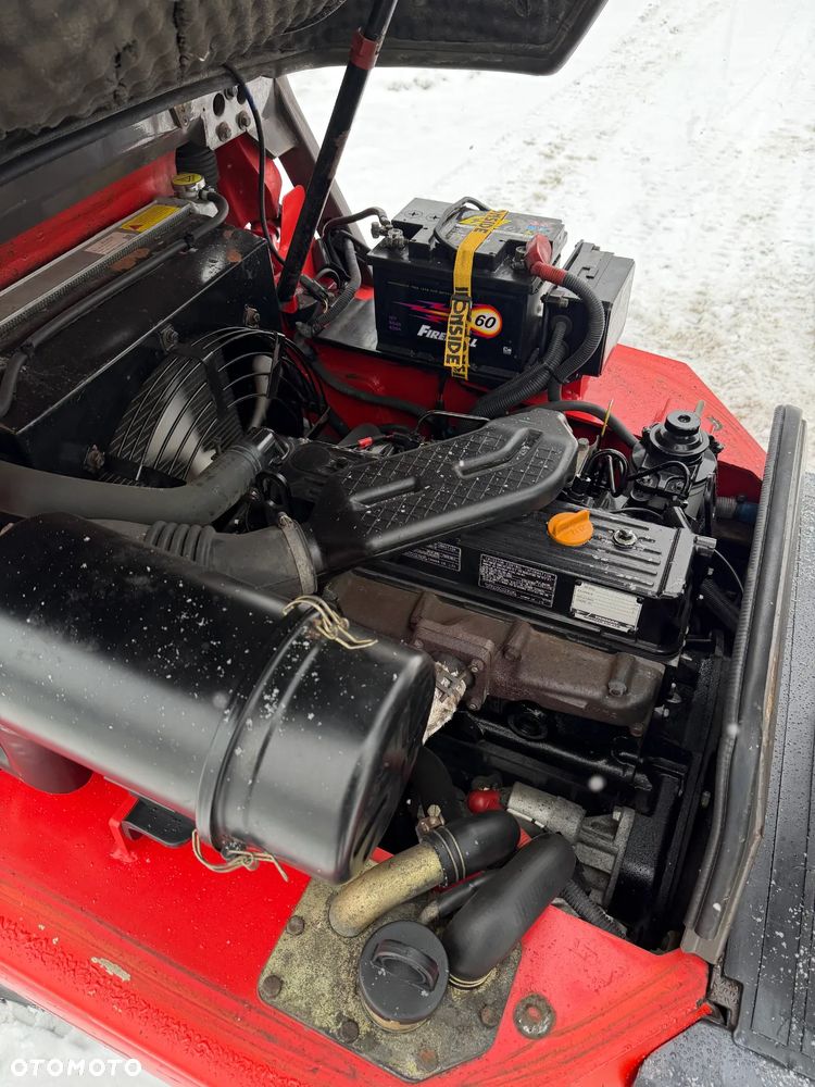 Manitou MI25D Wózek Widłowy 2,5 tony. Posuw Hydrauliczny. Maszt triplex. Wolny skok! Wysokość Podnoszenia 5 metrów. Jak nowy z Salonu. Pochodzi z Norweskiego Gospodarstwa! Aktualne przeglądy DEKRA i serwisy! Opony jak Nowe. Silnik Yanmar. Małe gabarety bardzo zwrotna maszyna! Zero luzów wycieków i zniszczeń. OKAZJA. Pełny ORYGINAŁ! Rok Prod. 2014. Niski przebieg 3300mtg - 27