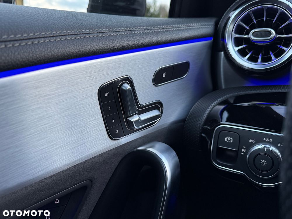 Mercedes-Benz Klasa A 35 AMG 4-Matic Edition 1 7G-DCT - 13