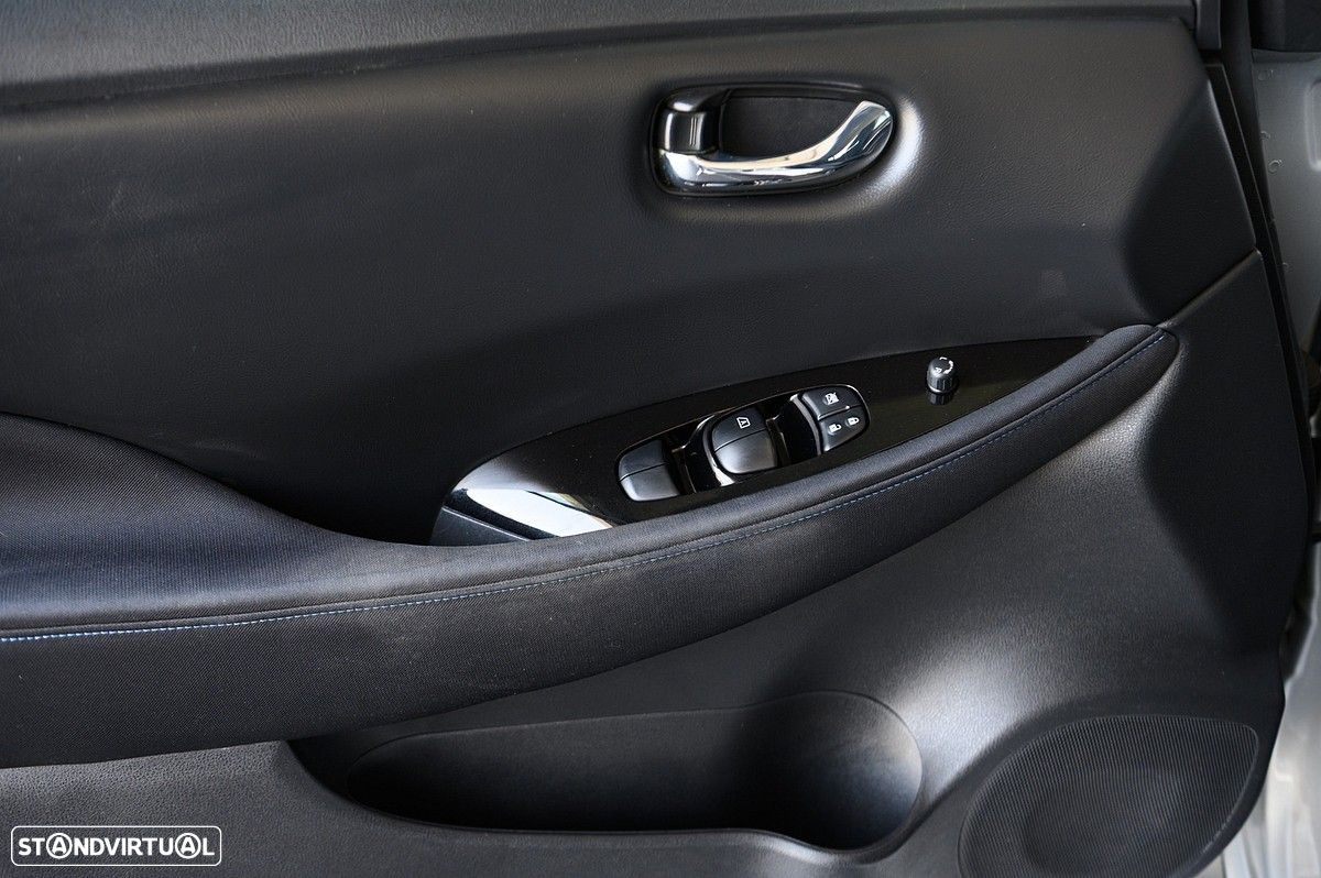 Nissan Leaf Acenta - 36