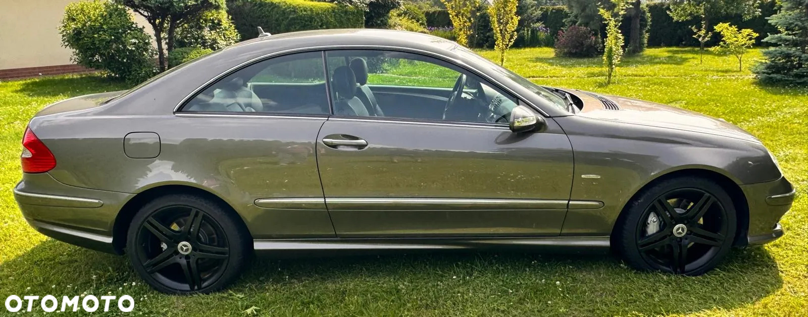 Mercedes-Benz CLK - 9