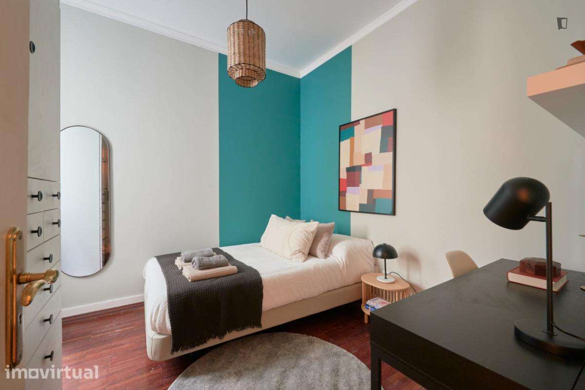 Quarto - localizado em Marquês de Pombal Lisbon - Grande imagem: 2/60