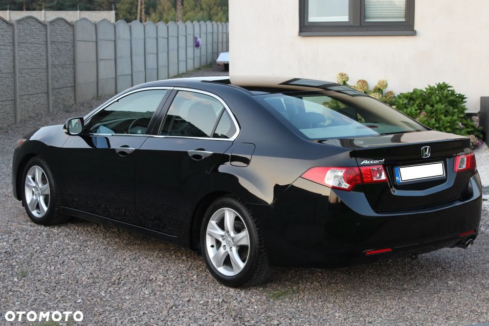 Honda Accord 2.0 Elegance Nav - 4