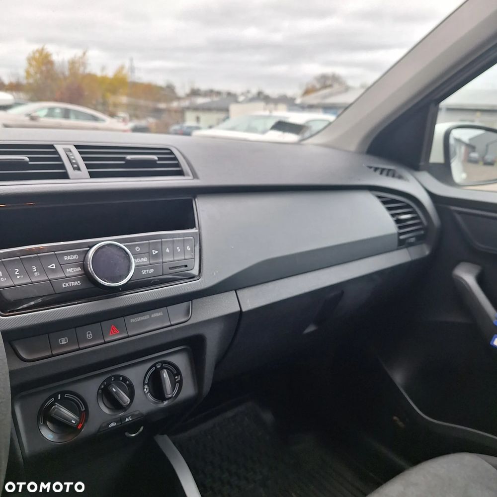 Skoda Fabia - 5