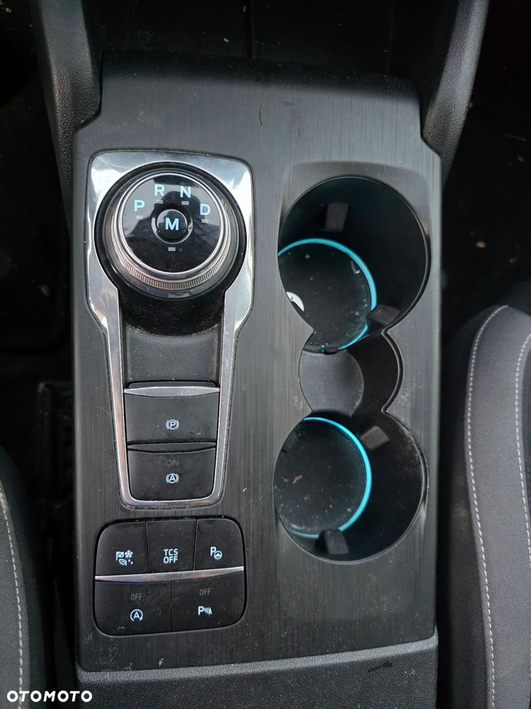 Ford Focus 1.0 EcoBoost Hybrid ACTIVE - 22
