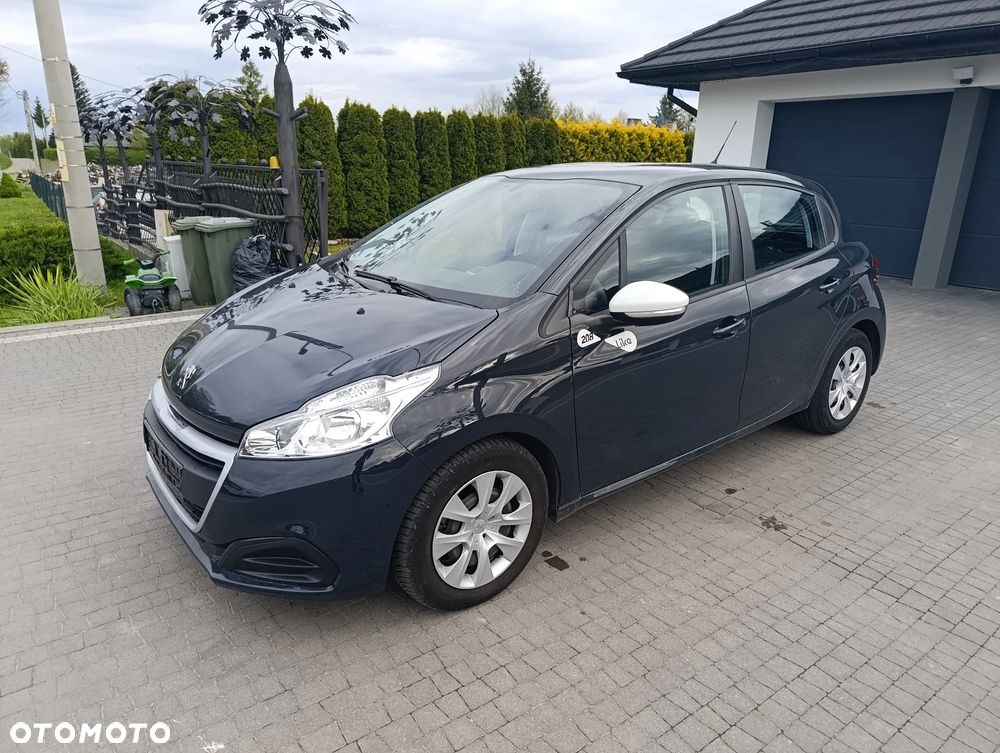 Peugeot 208 - 7