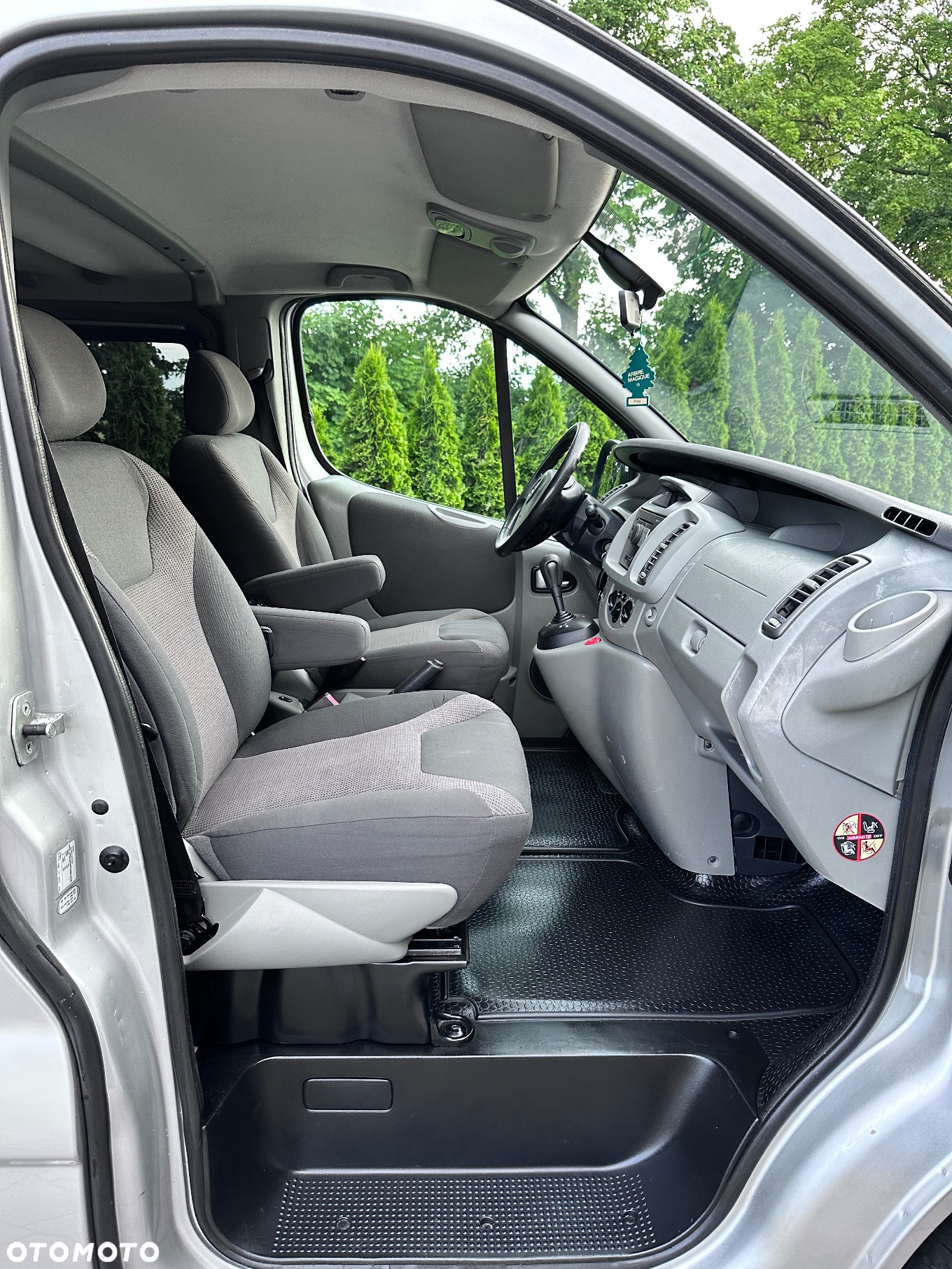 Opel Vivaro 2.5 CDTI L1H1 (Tecshift) Easytronic Life Cosmo - 20