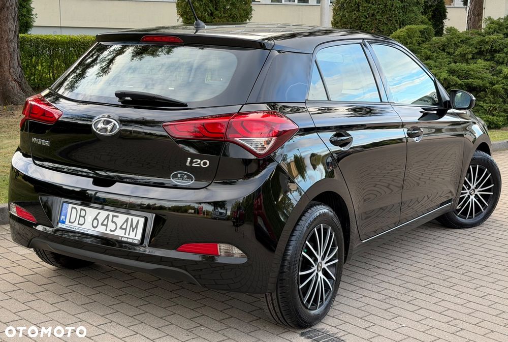 Hyundai i20 1.2 Pure - 28