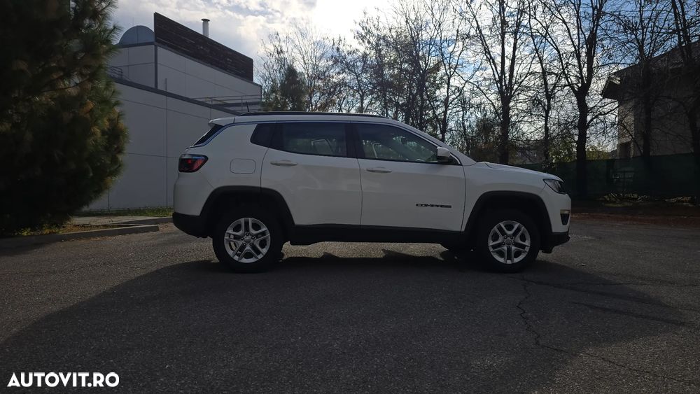 Jeep Compass - 4