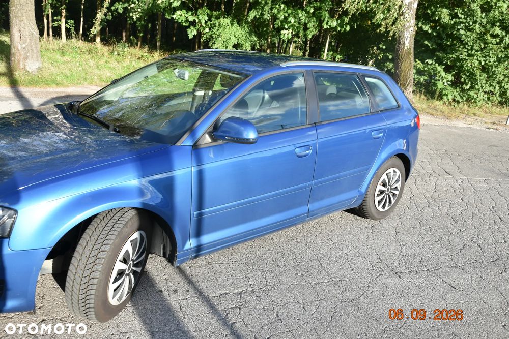 Audi A3 Sportback - 8