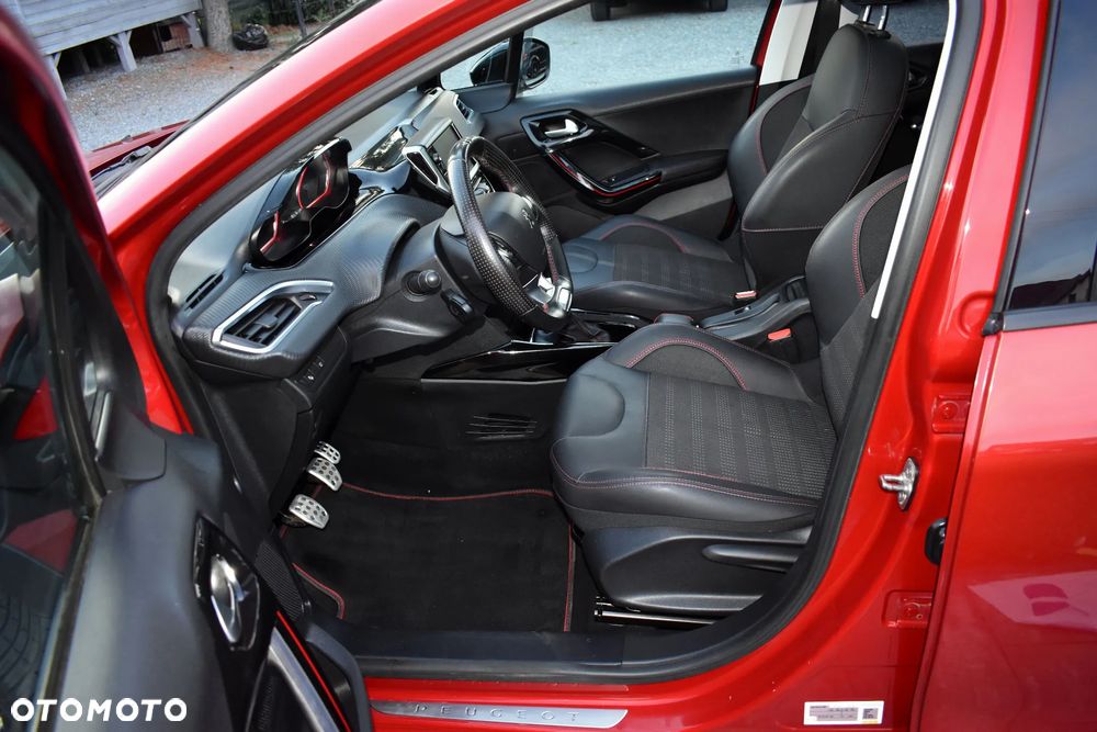 Peugeot 2008 PureTech 130 Stop&Start GT-Line Edition - 21