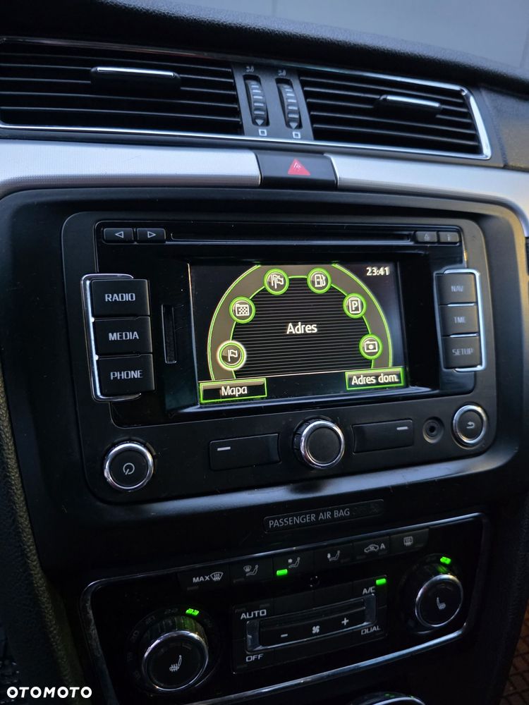 Skoda Superb 2.0 TDI Business DSG - 19