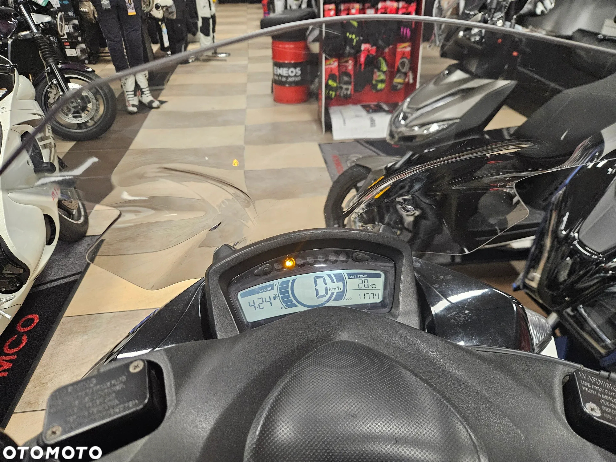 Yamaha Tricity - 6