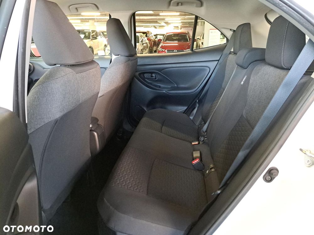 Toyota Yaris Cross Hybrid 1.5 Comfort - 12