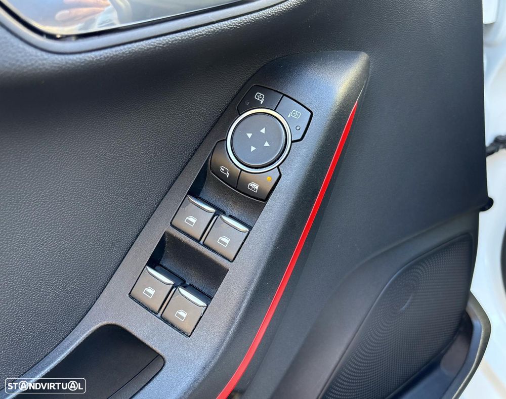 Ford Fiesta 1.0 T EcoBoost STLine - 28