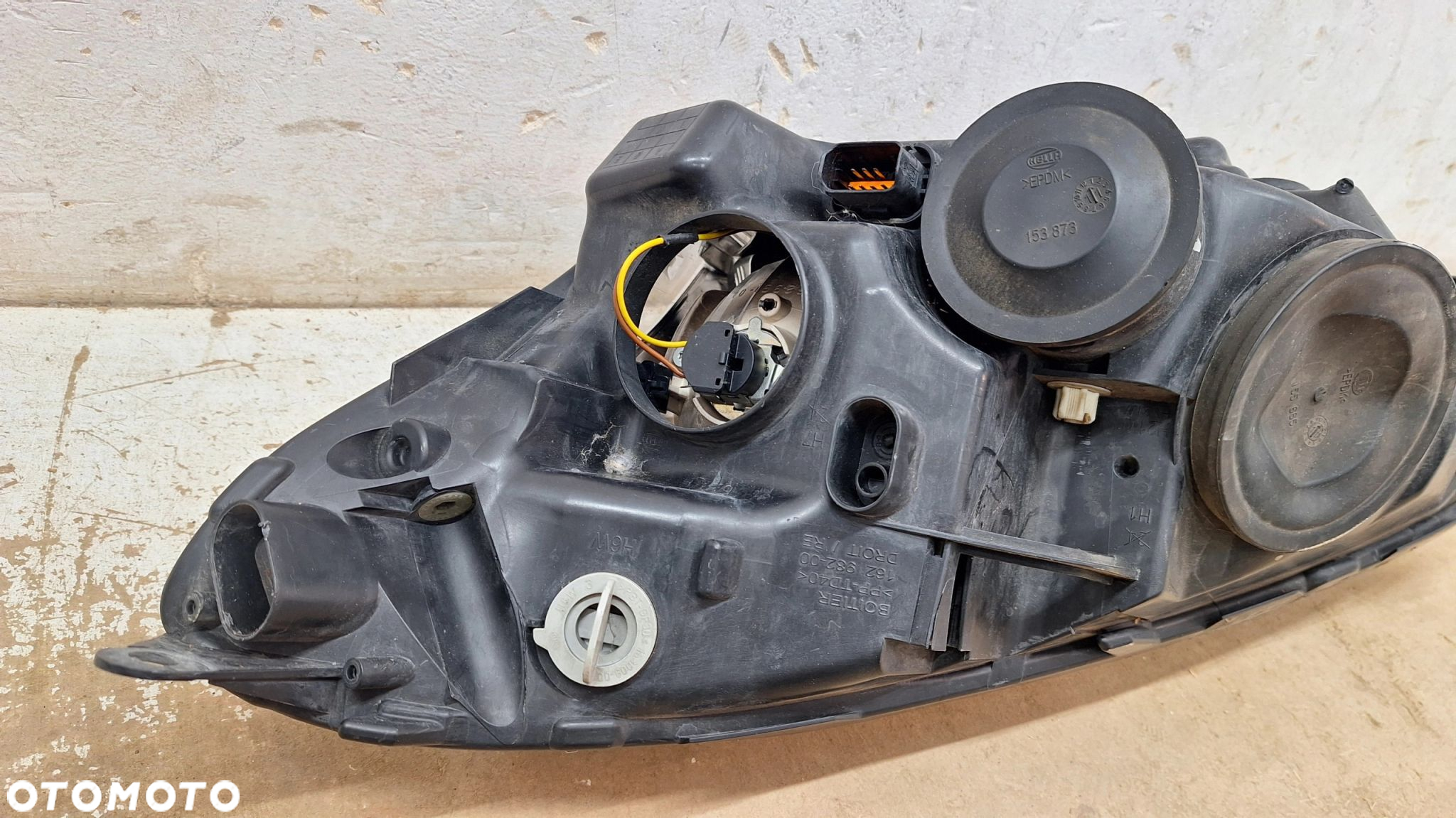 LAMPA PRZÓD PRAWA CITROEN C4 PICASSO I LIFT - 6