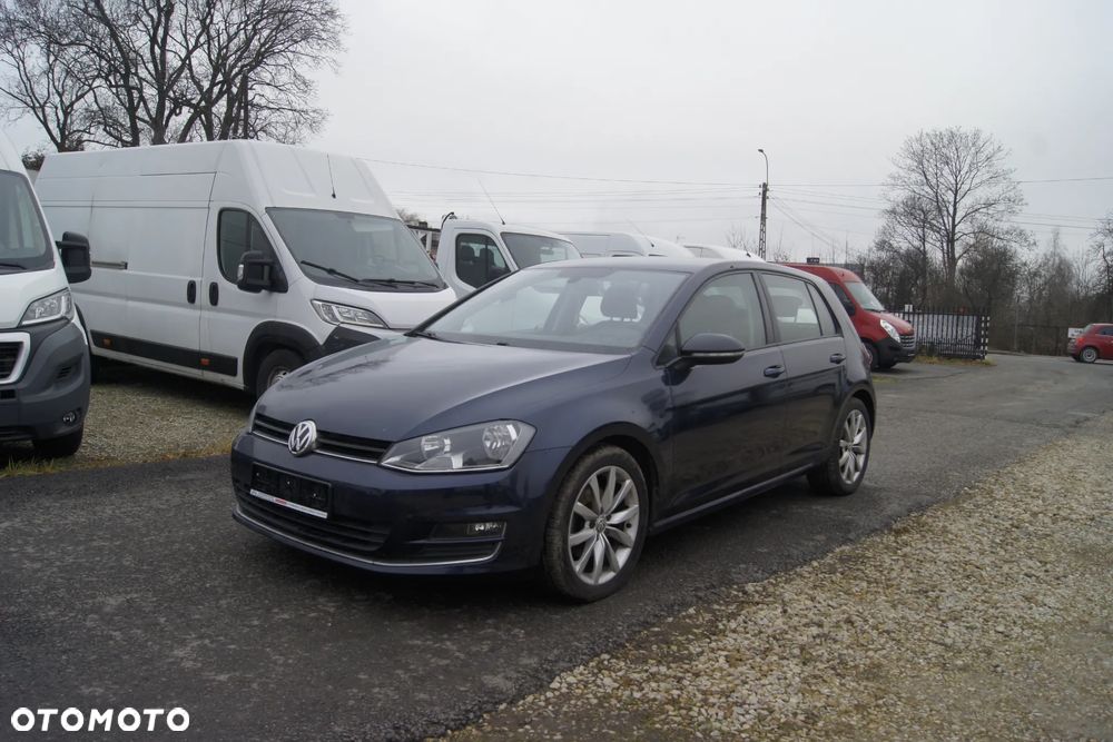 Volkswagen Golf 1.6 TDI DPF Highline - 1