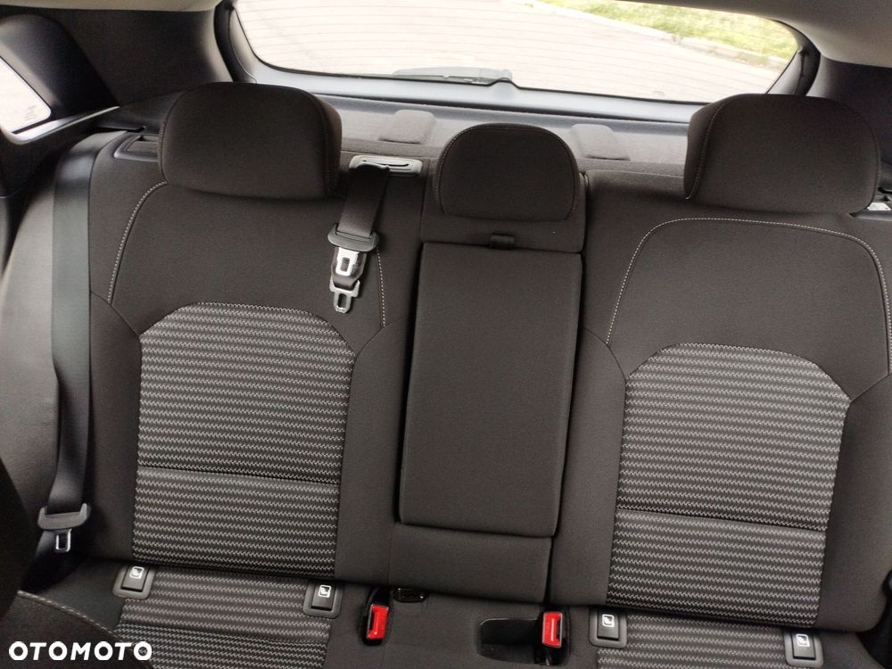 Kia Ceed 1.5 T-GDI M - 16