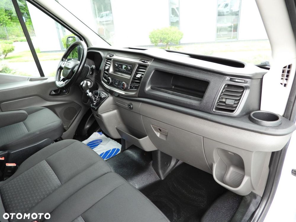 Ford TRANSIT  PLANDEKA 8 PALET TEMPOMAT LEDY BLIŹNIACZE KOŁA KLIMATYZACJA  130KM - 41