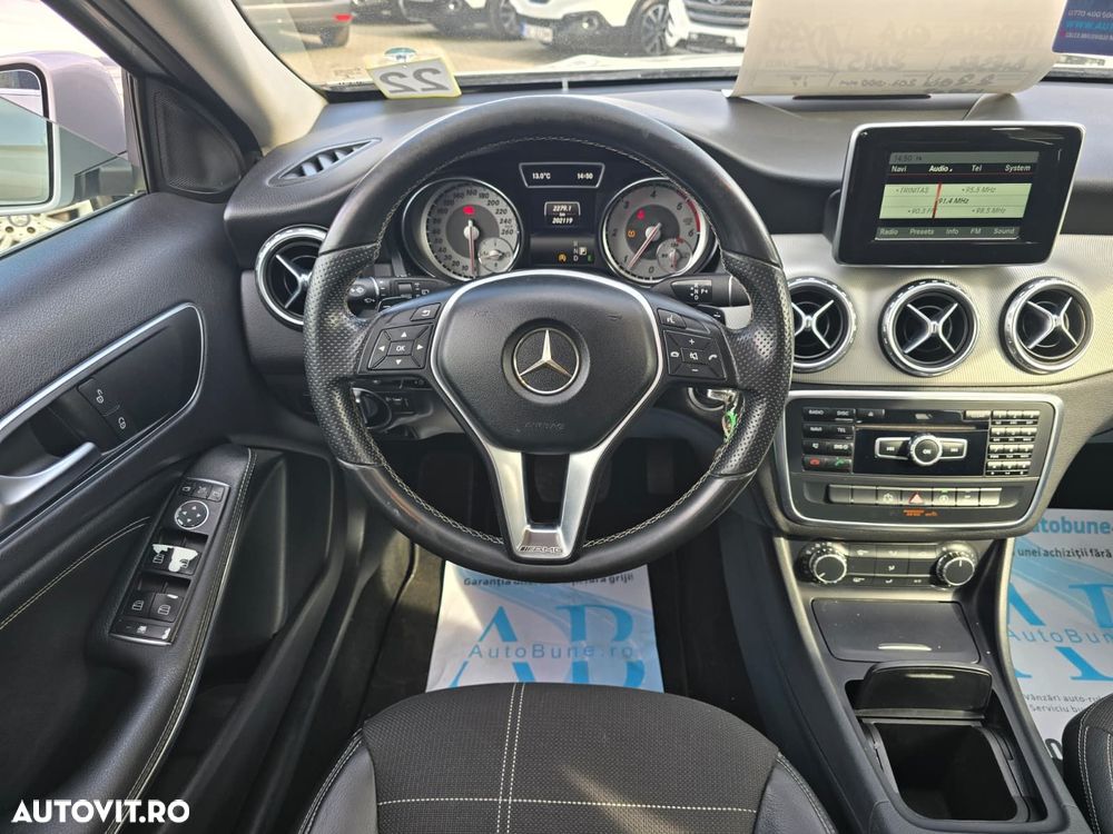 Mercedes-Benz GLA - 10