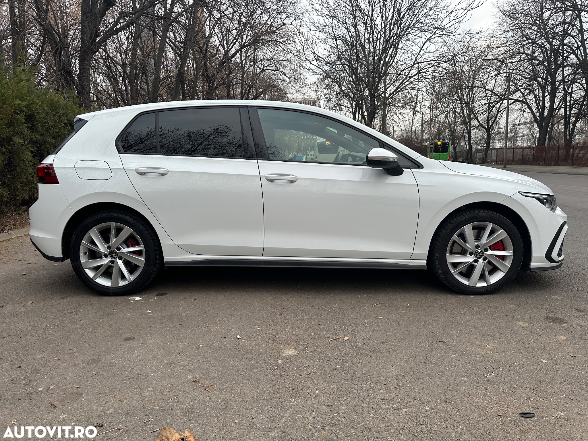 Volkswagen Golf - 9