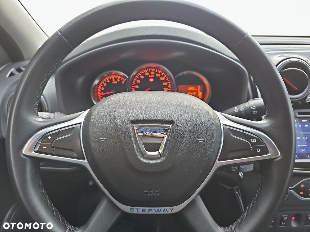 Dacia Logan 0.9 TCe Techroad S&S - 19