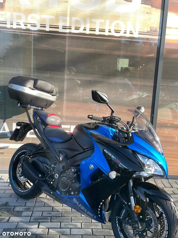 Suzuki GSX 1000 - 2