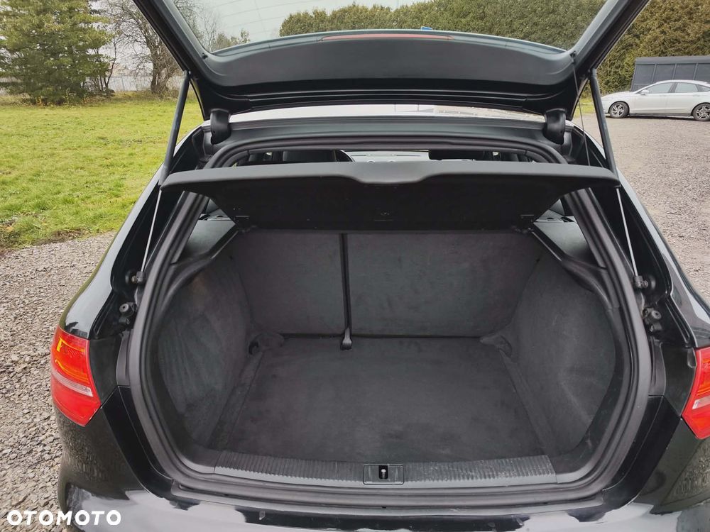 Audi A3 Sportback 2.0 TDI DPF S line Sportpaket (plus) - 12