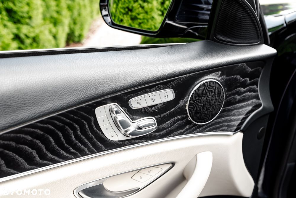 Mercedes-Benz Klasa E 220 d 9G-TRONIC Exclusive - 19