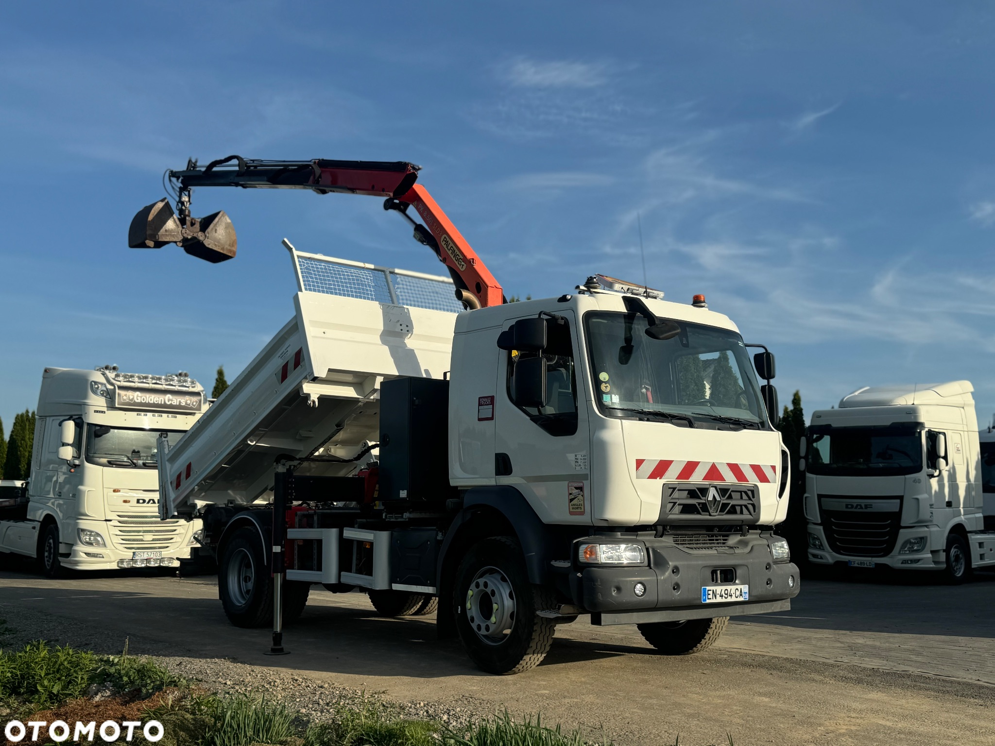 Renault RENAULT D14 /  / WYWROTKA + HDS PALFINGER 8.501 SLD3 - 15