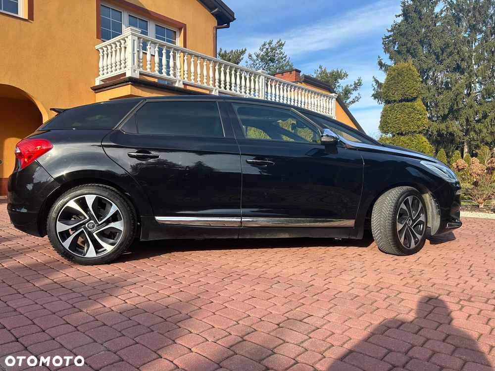 DS Automobiles DS 5 - 8