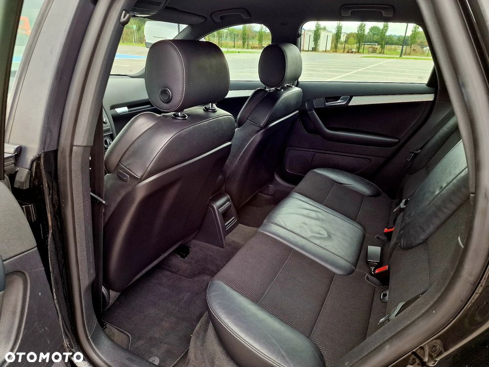 Audi A3 Sportback 2.0 TDI quattro S line Sportpaket plus - 13