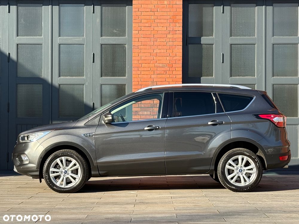 Ford Kuga - 8