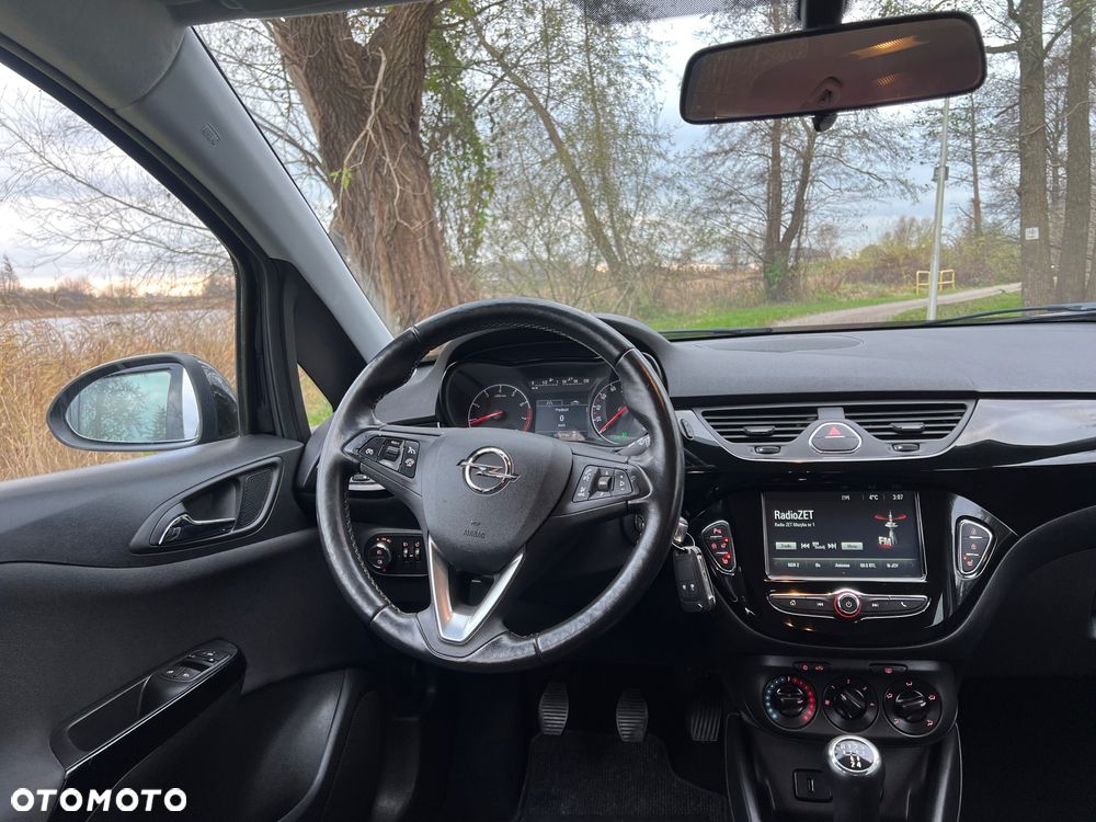 Opel Corsa 1.4 16V Cosmo - 16