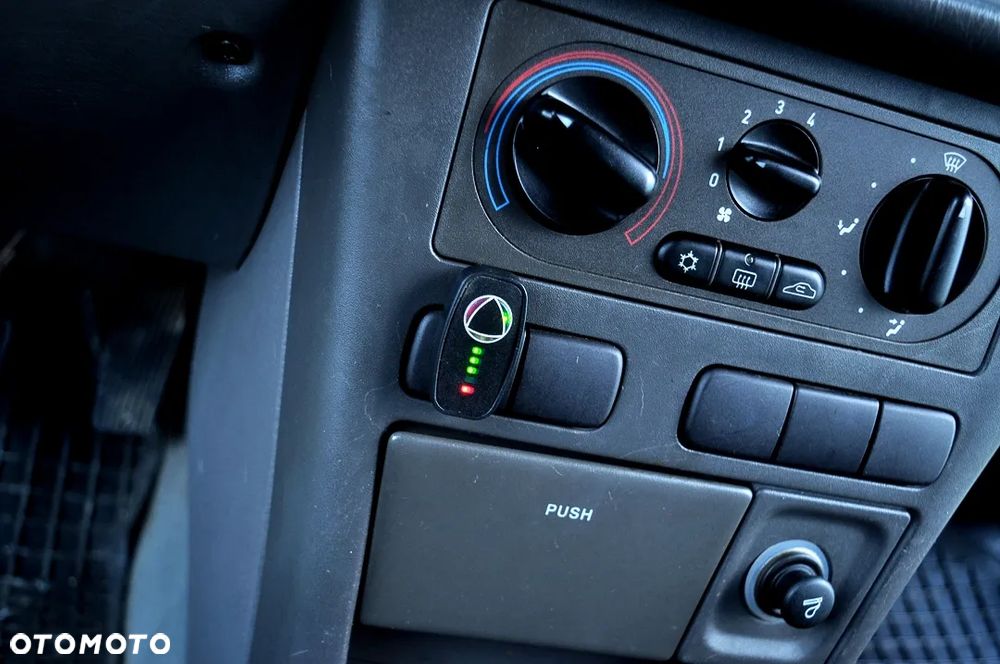 Saab 9-3 SE 2.0i - 19