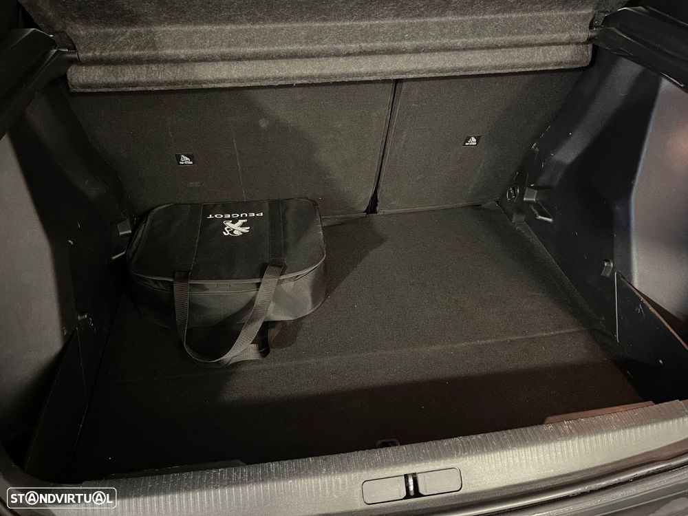 Peugeot e-2008 50 kWh Style - 30