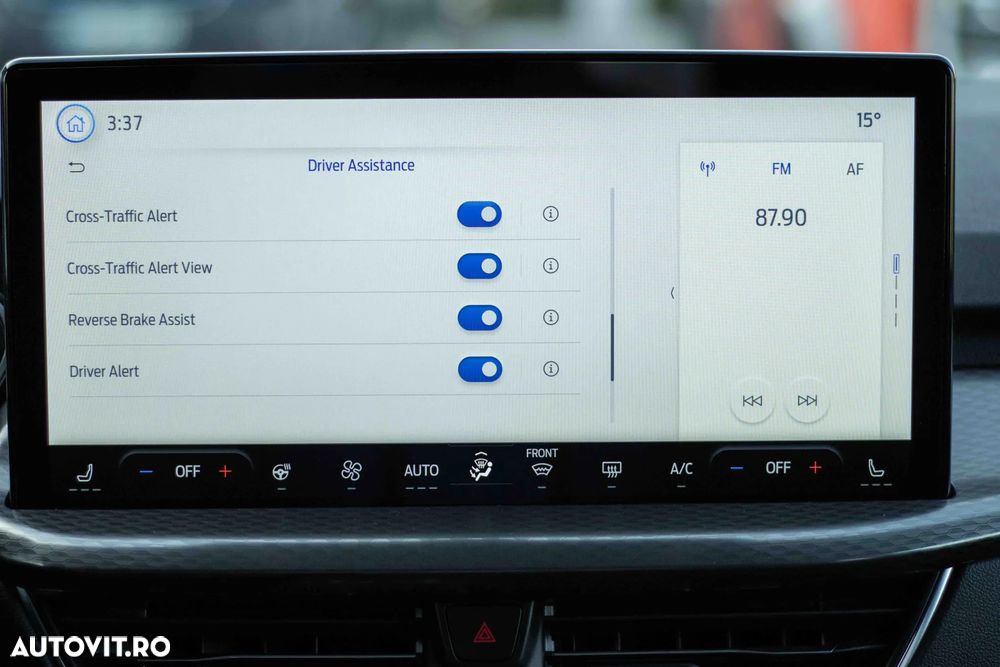 Ford Kuga 2.5 Duratec PHEV TITANIUM - 38