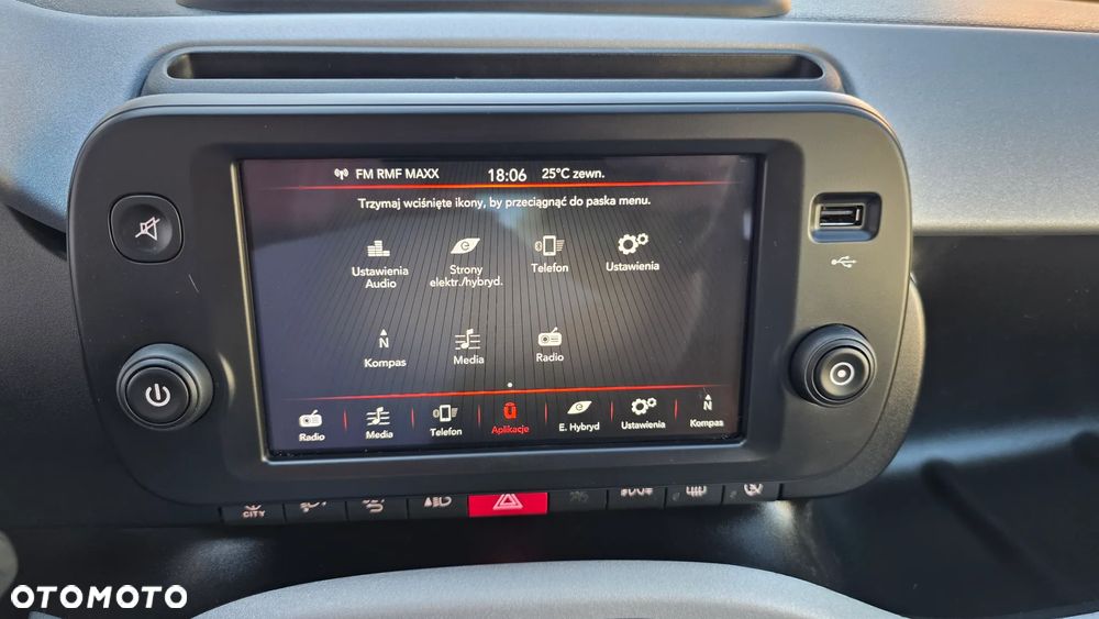 Fiat Panda 1.0 GSE Hybrid GARMIN - 29