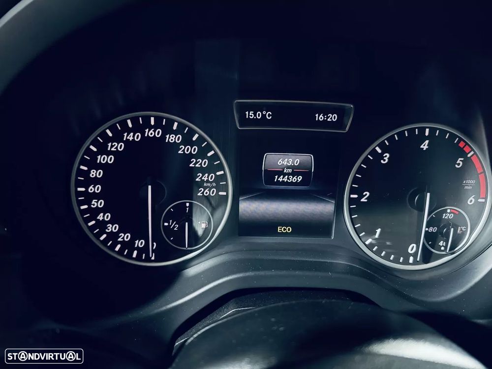 Mercedes-Benz A 180 d Style - 17