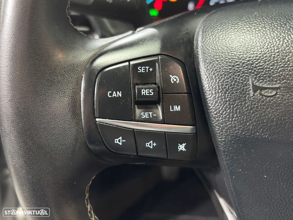 Ford Puma 1.0 EcoBoost MHEV Titanium Design - 18