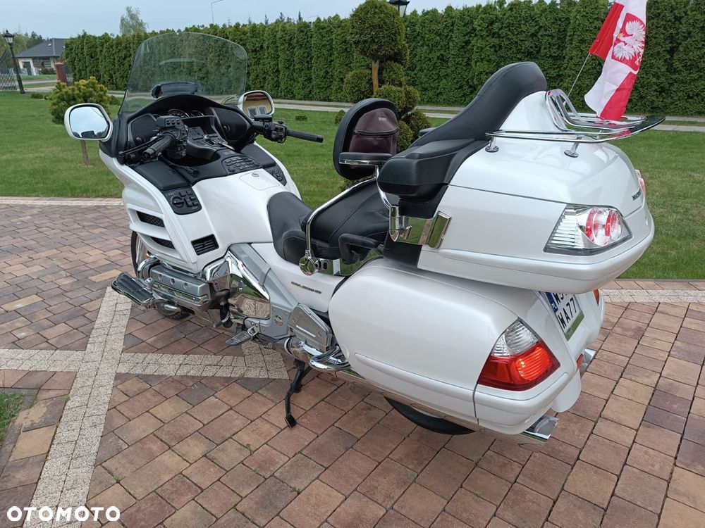 Honda GL - 3