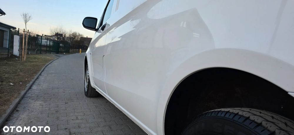 Mercedes-Benz VITO - 11