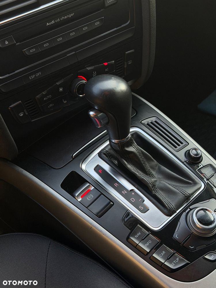 Audi A4 Avant - 10